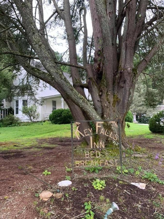 The Inn At Key Falls Estate Pisgah Forest Exteriör bild